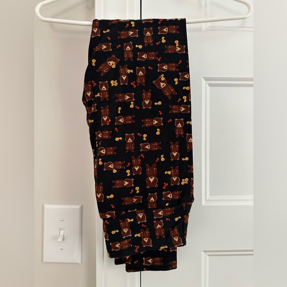 LuLaRoe Bear Leggings